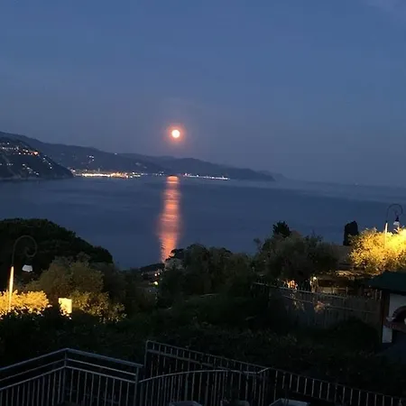 Lakshmi House 3* Rapallo